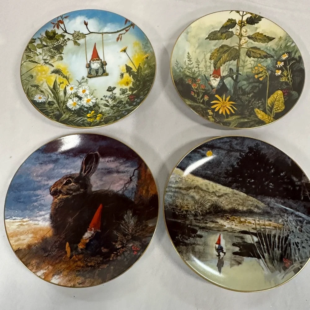Vintage Rien Poortvliet “Gnomes Four Seasons” Collectible Plates (set of 4) - Picture 1 of 10